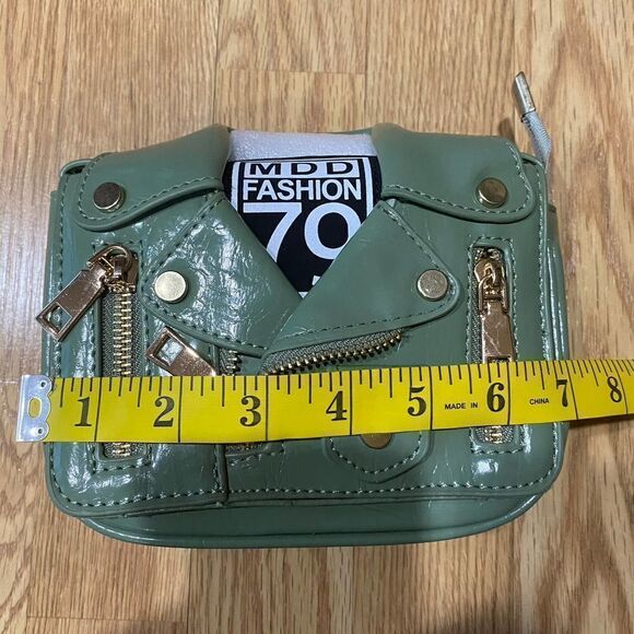 MDD Fashion 79 The Fiona Faux Leather Jacket Handbag Green Gold - Picture 13 of 15